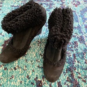 Ann Taylor Fur Ankle Wedge Booties